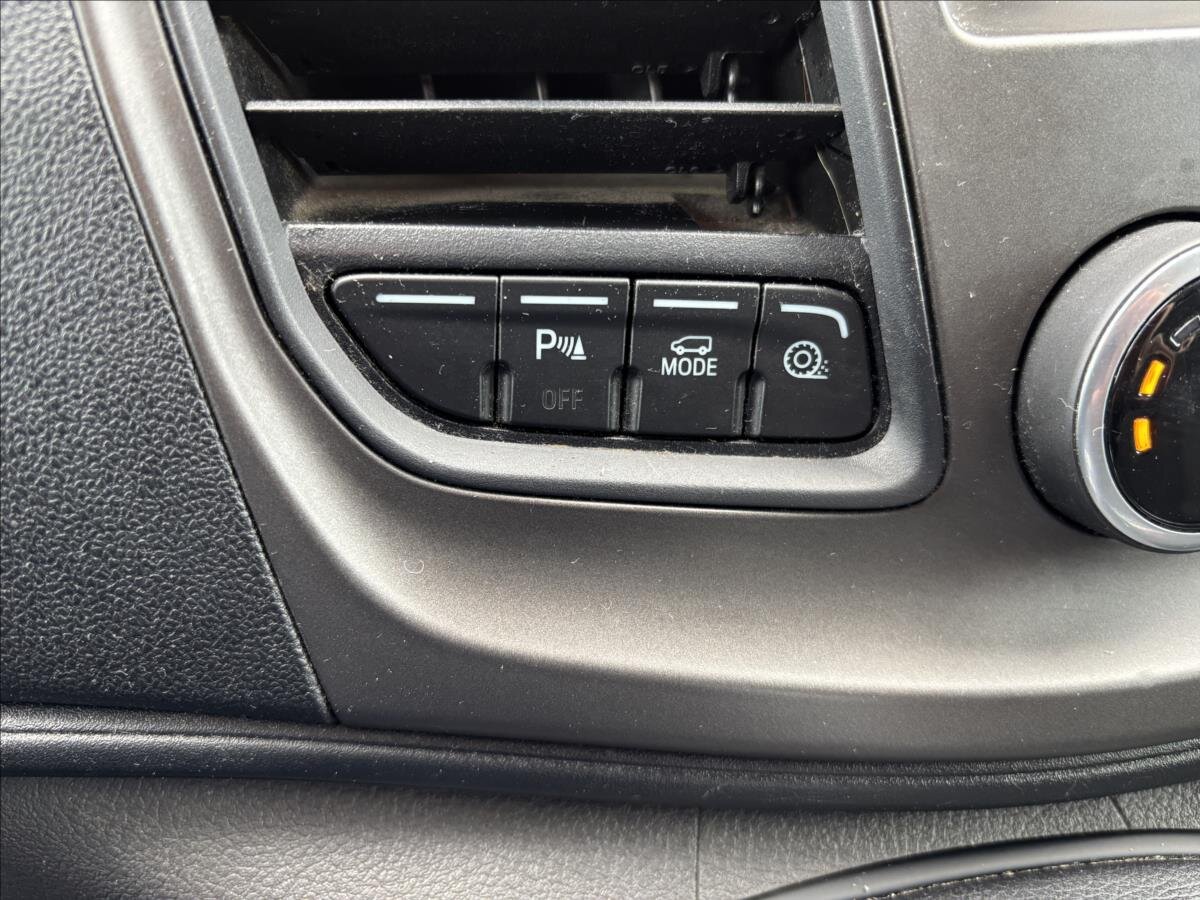 Ford Transit Skříň 2,0 l 77 kw