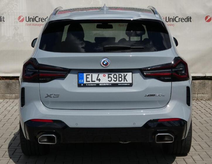 BMW X3 4