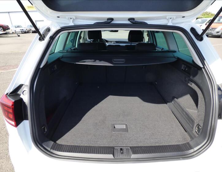 Volkswagen Passat 48