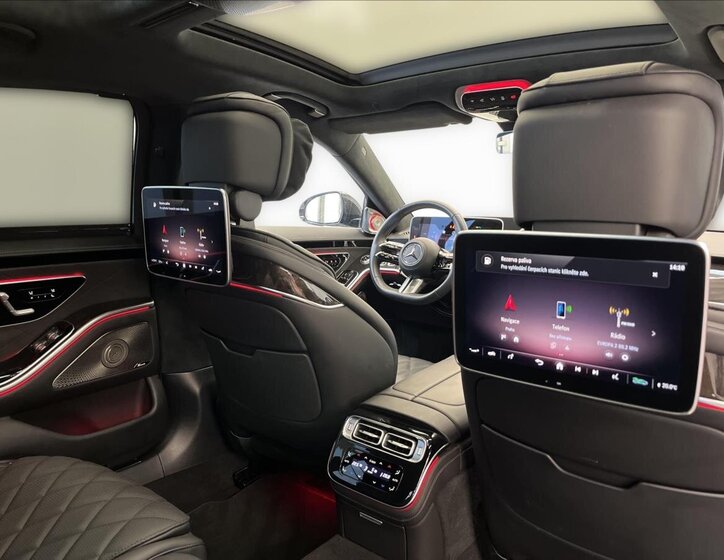 Mercedes-Benz Třídy S Sedan 3,0 l 270 kw