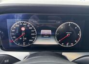 Mercedes-Benz Třídy E 9