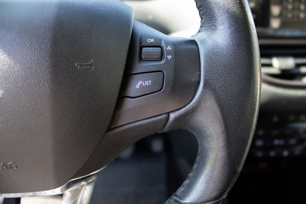 Peugeot 2008 SUV / Terénní 1,2 l 60 kw