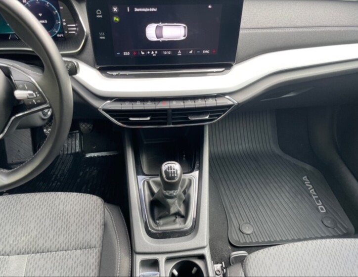 Škoda Octavia 10