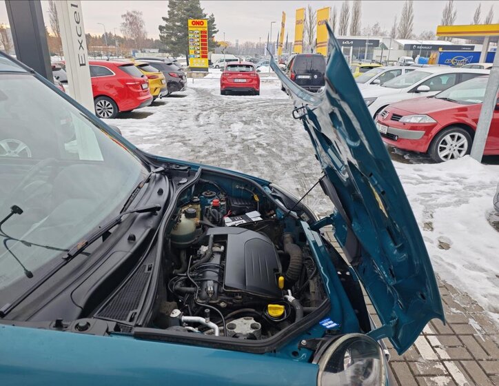 Renault Kangoo Kombi 1,1 l 55 kw