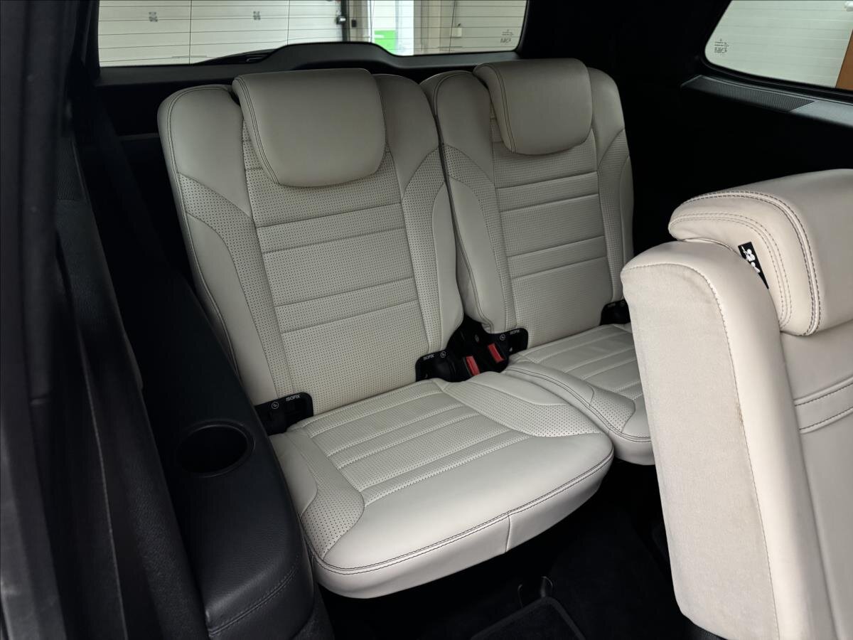 Mercedes-Benz GLS SUV / Terénní 5,5 l 430 kw
