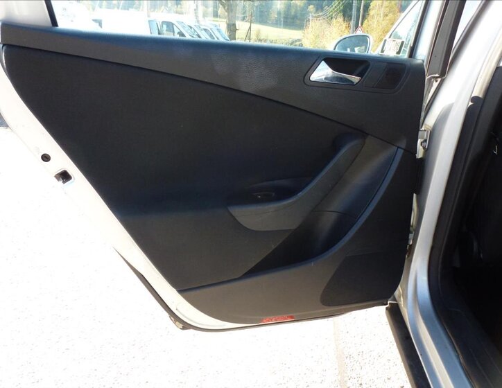 Volkswagen Passat 19