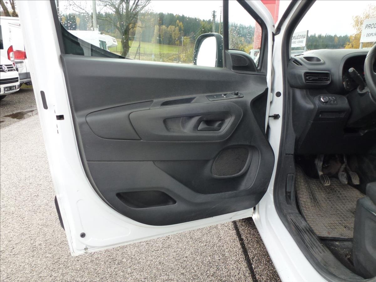 Opel Combo Ostatní 1,2 l 81 kw
