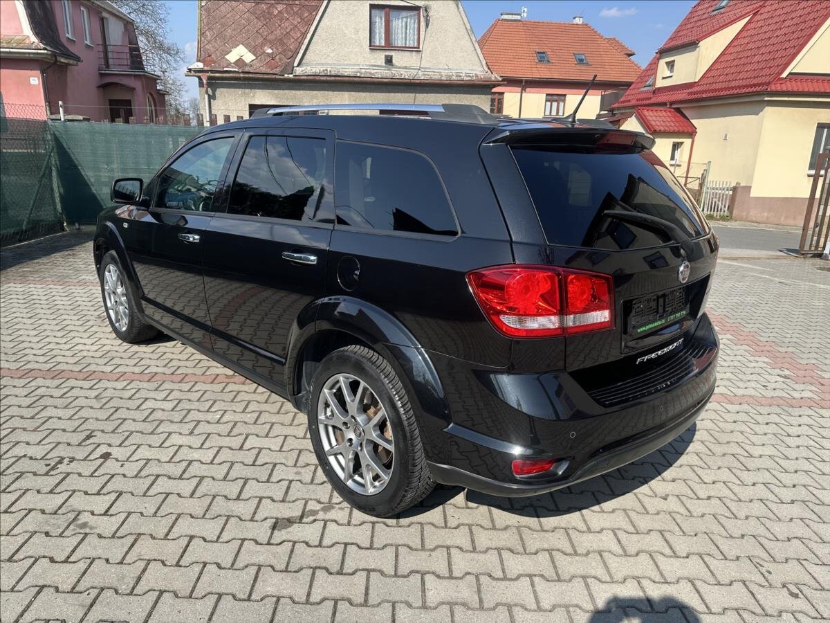 Fiat Freemont SUV / Terénní 2,0 l 125 kw