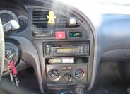 Hyundai Elantra Sedan / Limuzína 2,0 l 82 kw