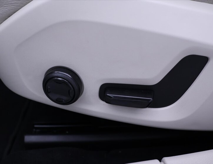 Volvo V90 Kombi 2,0 l 140 kw