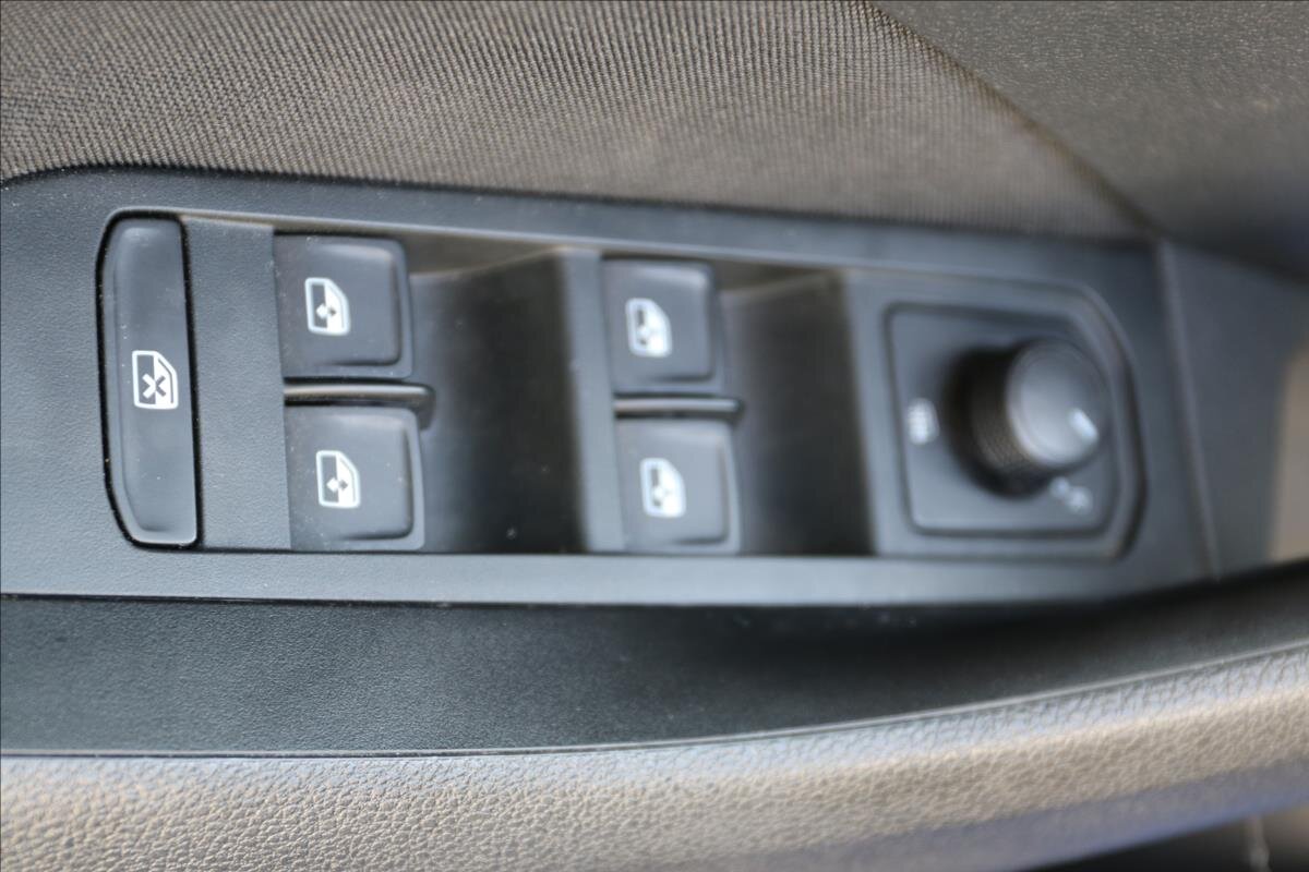 Škoda Scala Hatchback 999,0 85 kw