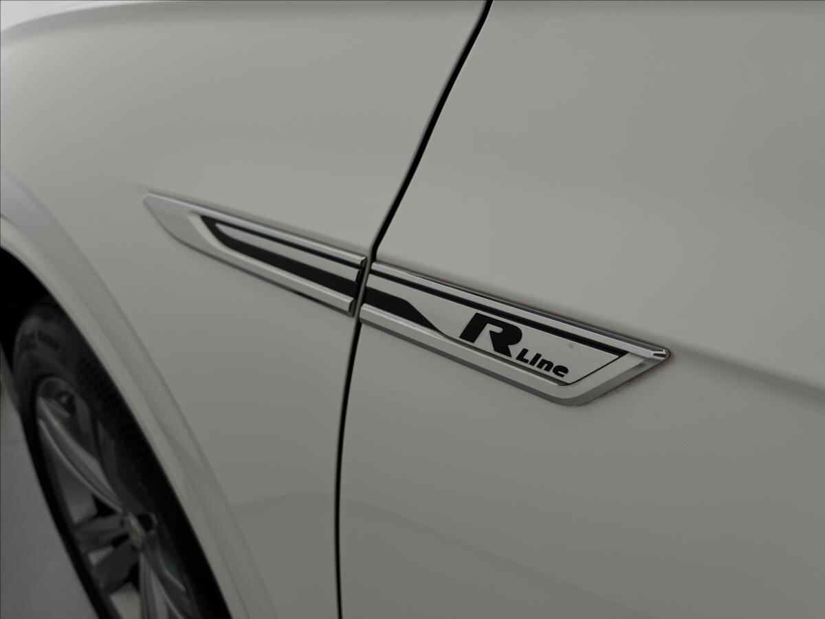 Volkswagen Touareg SUV 4,0 l 310 kw