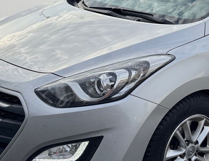 Hyundai i30 5
