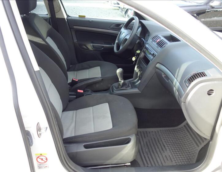 Škoda Octavia 10