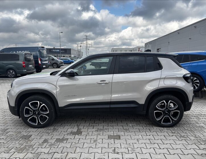 Jeep Avenger SUV / Terénní 1,2 l 74 kw