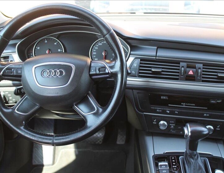 Audi A6 Kombi 2,0 l 140 kw