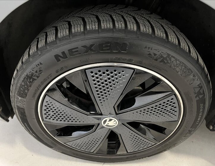 Škoda Kamiq SUV 999,0 85 kw