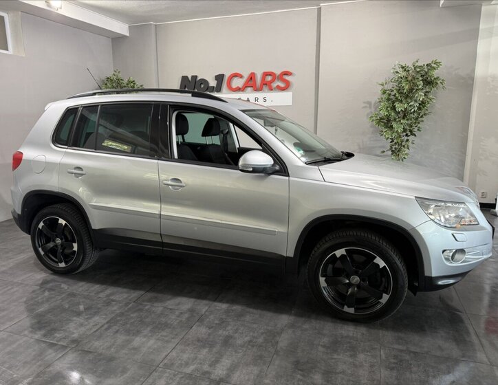 Volkswagen Tiguan SUV / Terénní 2,0 l 125 kw