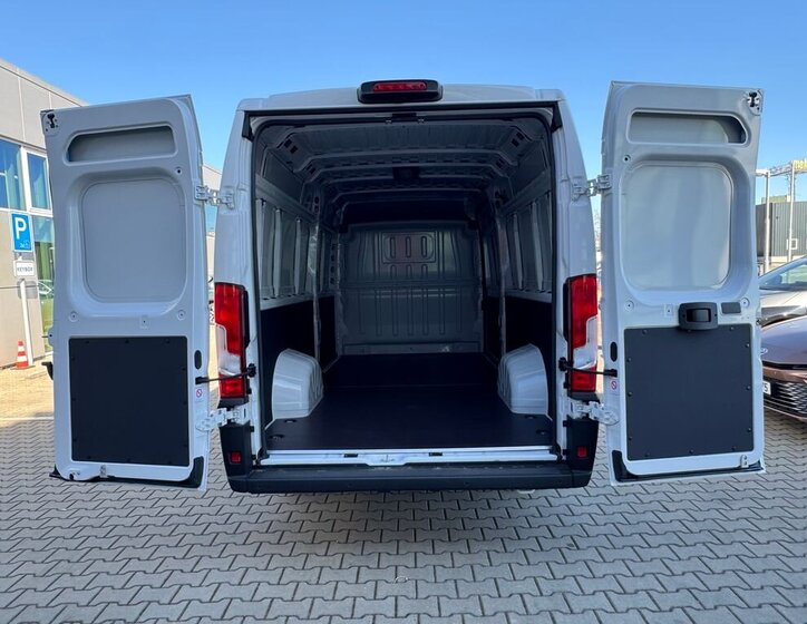 Toyota Proace Max Skříň 2,2 l 133 kw