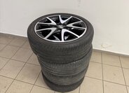 Toyota Yaris Hatchback 1,5 l 68 kw