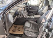 Volkswagen Touareg SUV / Terénní 3,0 l 210 kw