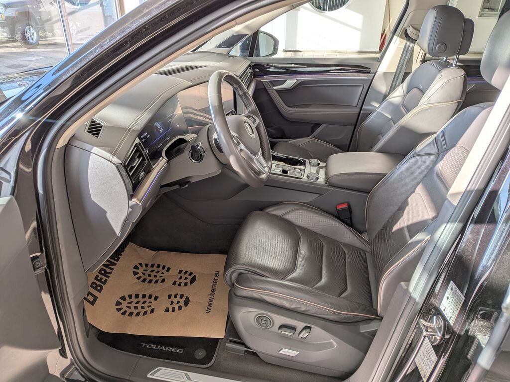 Volkswagen Touareg SUV / Terénní 3,0 l 210 kw