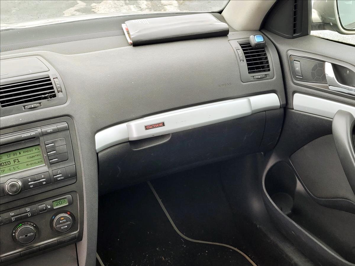 Škoda Octavia Kombi 2,0 l 103 kw