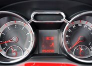 Opel Adam Hatchback 1,4 l 64 kw