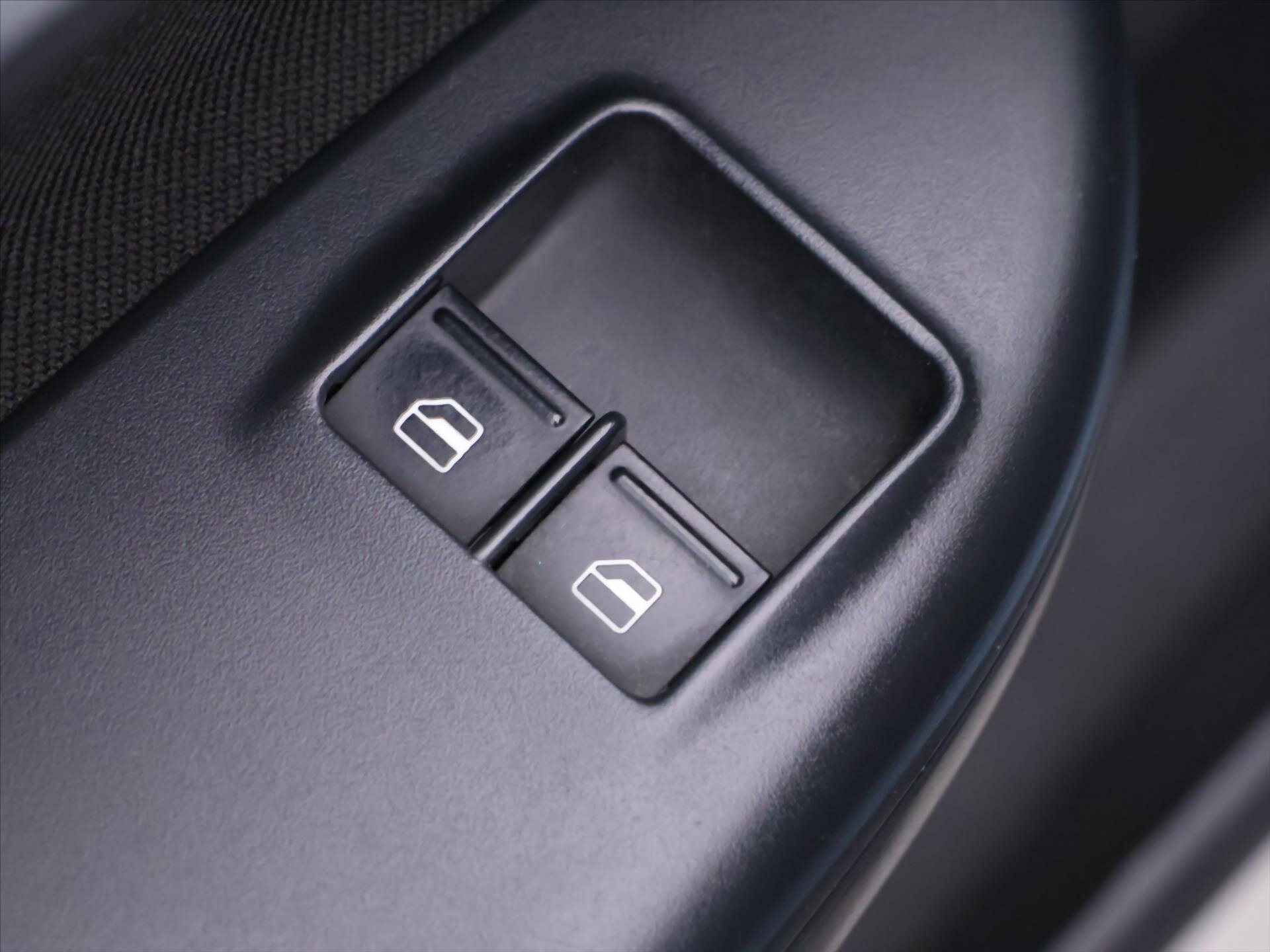 Škoda Octavia Liftback 2,0 l 103 kw