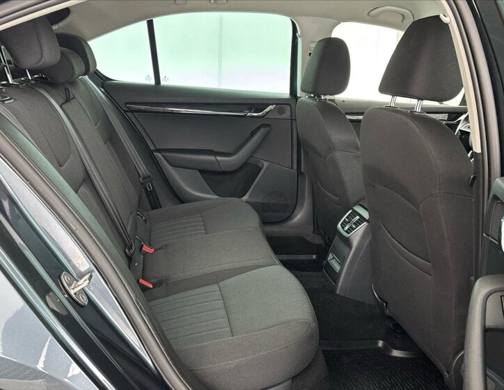 Škoda Octavia Liftback 1,6 l 85 kw