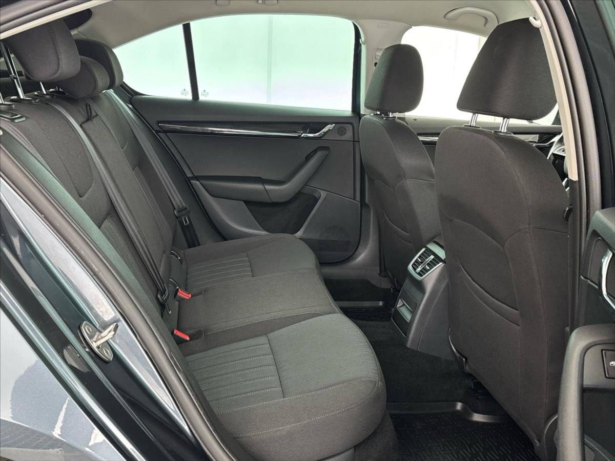 Škoda Octavia Liftback 1,6 l 85 kw