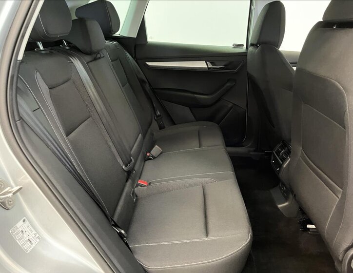 Škoda Karoq SUV 1,5 l 110 kw