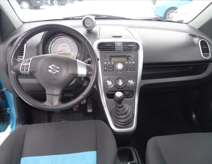 Suzuki Splash Hatchback 1,2 l 63 kw