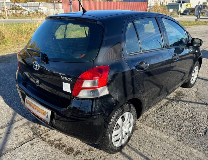 Toyota Yaris 7
