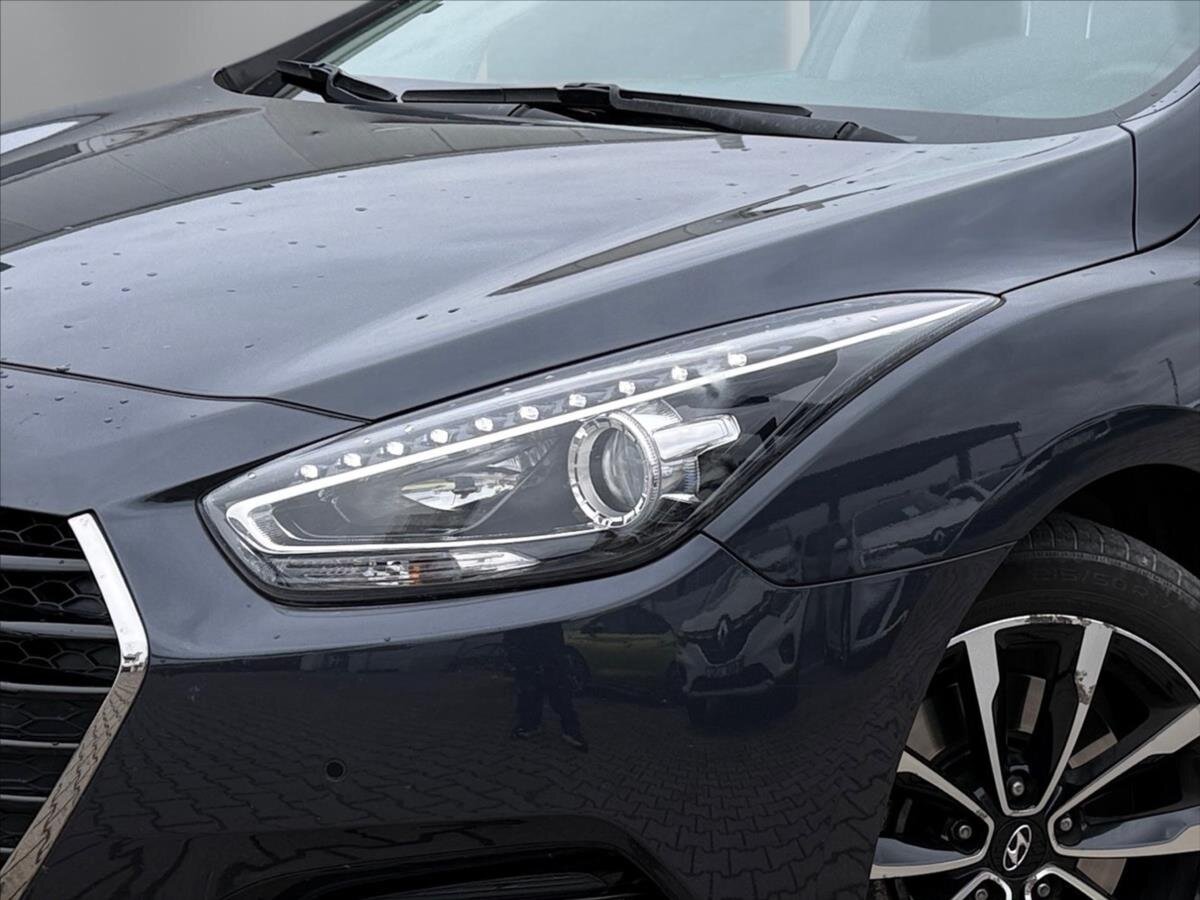 Hyundai i40 Kombi 1,7 l 104 kw