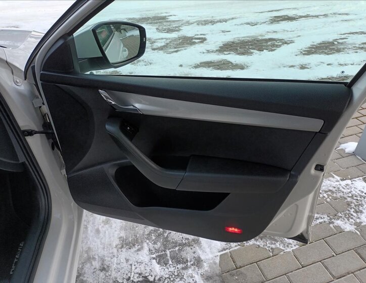 Škoda Octavia Kombi 2,0 l 110 kw