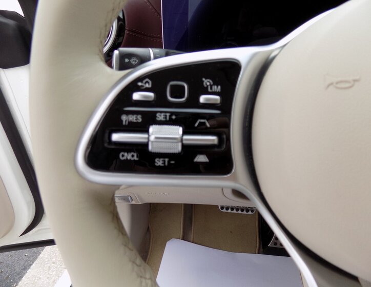 Mercedes-Benz Třídy E 26