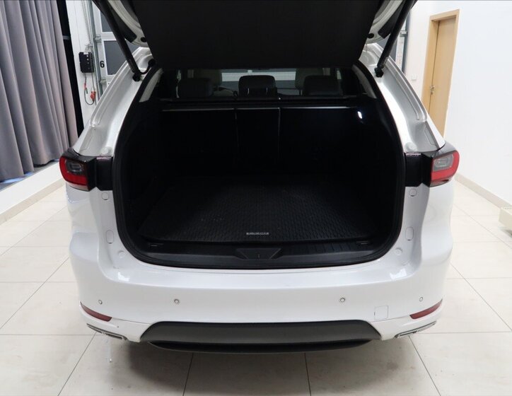 Mazda CX-60 SUV / Terénní 2,5 l 241 kw