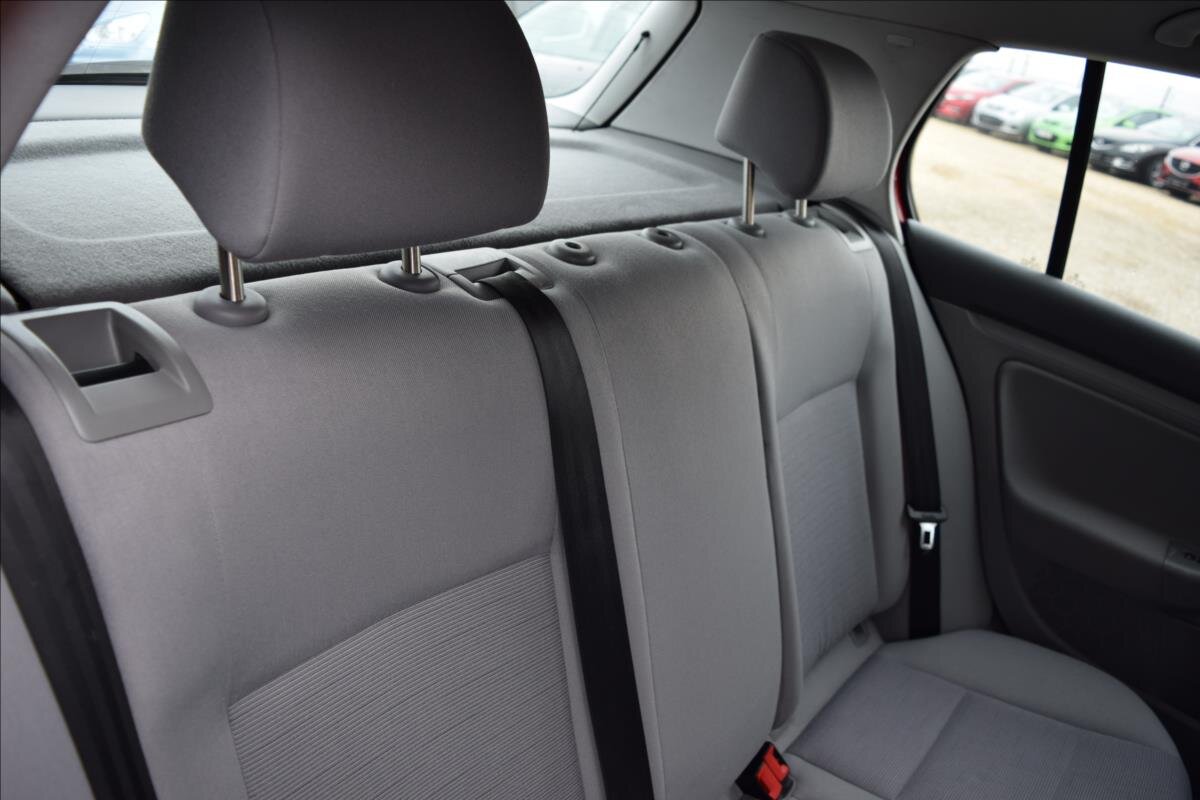 Volkswagen Golf Hatchback 1,9 l 77 kw