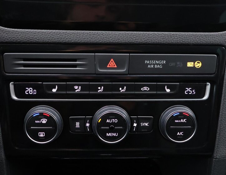 Volkswagen Golf Sportsvan 21