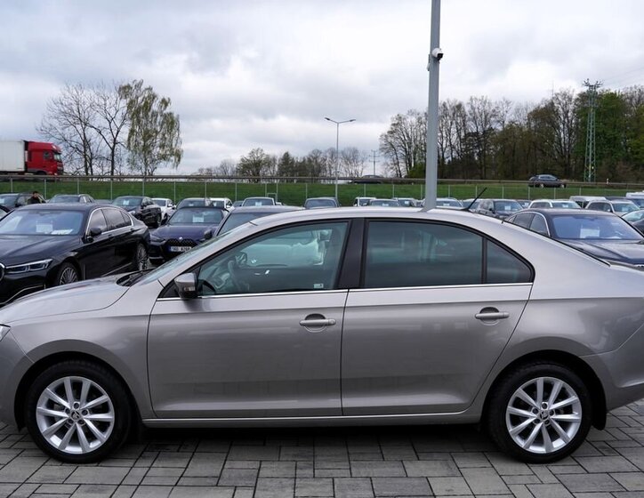 Škoda Rapid Sedan / Limuzína 999,0 70 kw