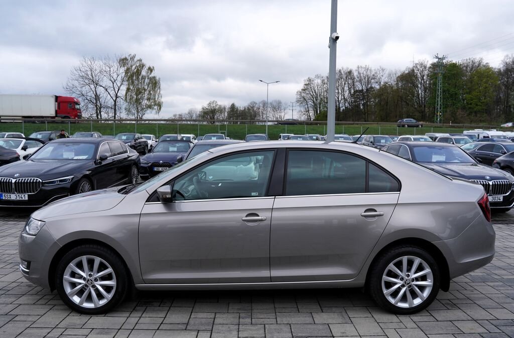Škoda Rapid Sedan / Limuzína 999,0 70 kw