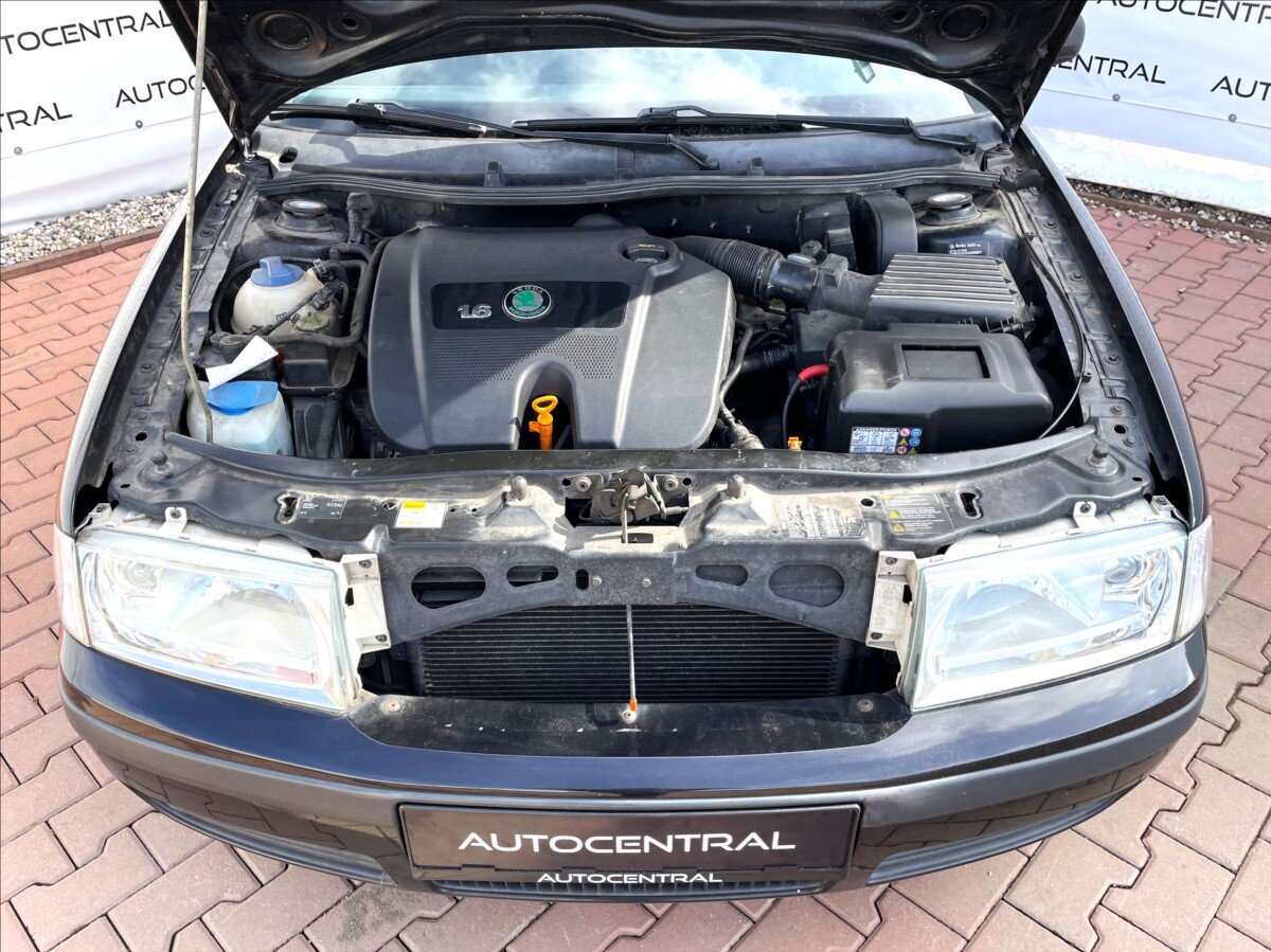 Škoda Octavia Sedan / Limuzína 1,6 l 75 kw