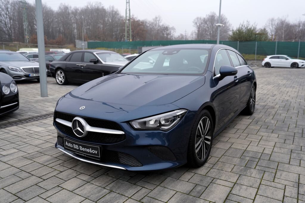 Mercedes-Benz CLA