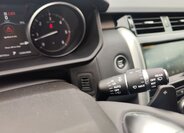 Land Rover Discovery SUV / Terénní 3,0 l 190 kw