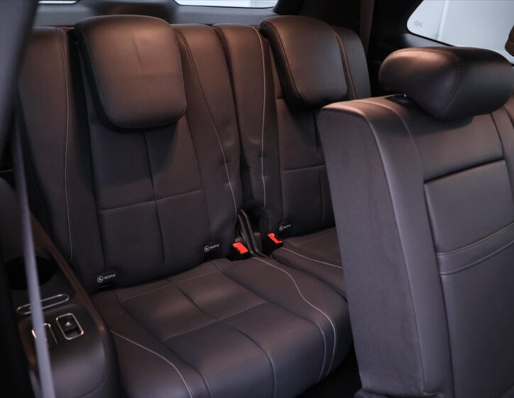 Mercedes-Benz GLS 16