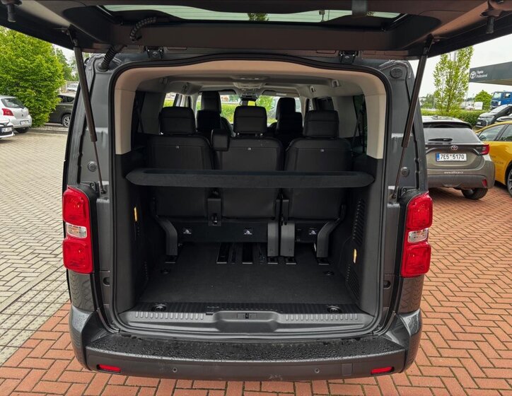 Toyota ProAce Verso 10
