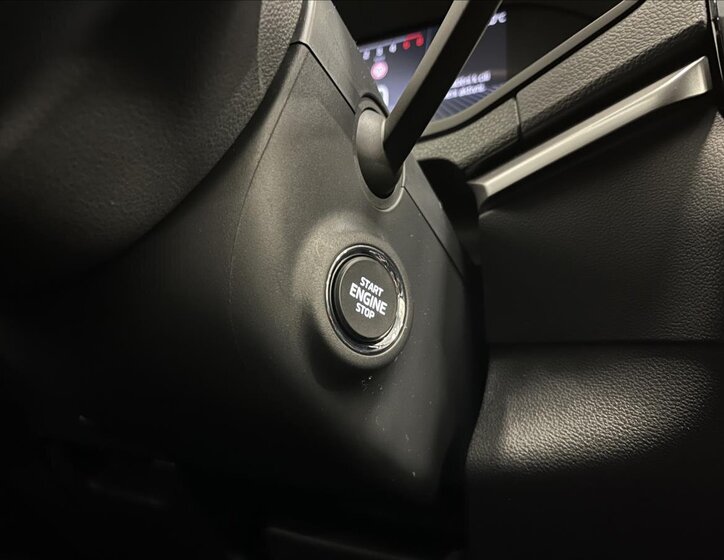 Škoda Karoq SUV 1,5 l 110 kw