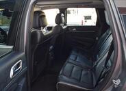 Jeep Grand Cherokee 16