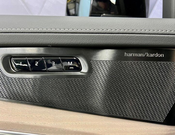 Volvo XC90 SUV / Terénní 2,0 l 184 kw